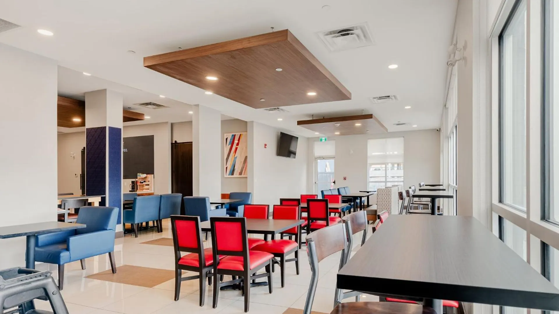 Holiday Inn Express Hotel & Suites-Edmonton South By Ihg