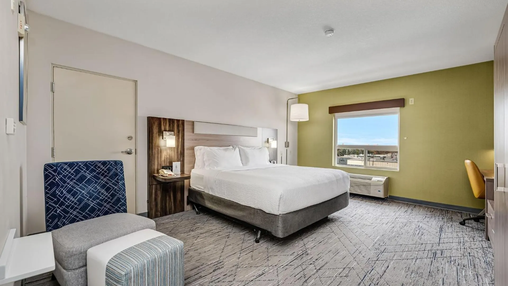 Holiday Inn Express Hotel & Suites-Edmonton South By Ihg 3*, Έντμοντον Καναδάς