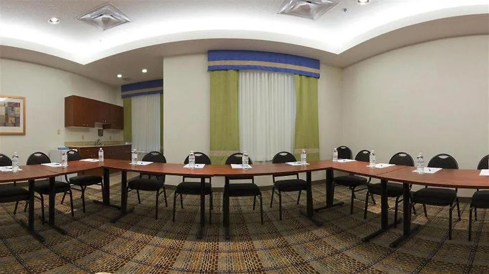 Holiday Inn Express Hotel & Suites-Edmonton South By Ihg 3*, Έντμοντον