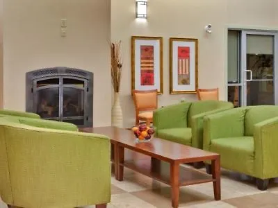 Holiday Inn Express Hotel & Suites-Edmonton South By Ihg